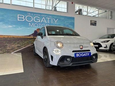 Usado Abarth 595 165 CV (121 kW) 2022 Gris / plata Berlina