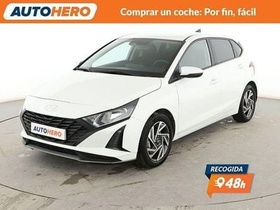 Usado Hyundai i20 84 CV (61 kW) 2024 Blanco Utilitario