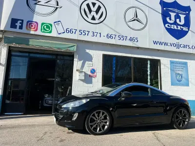 Usado Peugeot RCZ 200 CV (147 kW) 2011 Negro Coupe