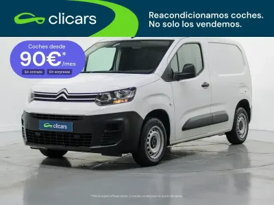 Usado Citroën Berlingo 100 CV (73 kW) 2021 Blanco Monovolumen