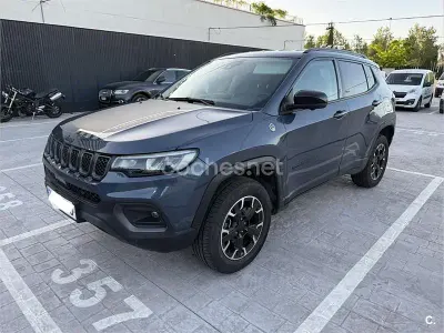 Käytetty Jeep Compass