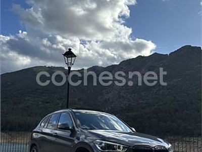 Usado BMW X1 192 CV (141 kW) 2017 Gris / plata SUV