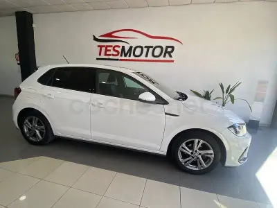 Usado VW Polo R-line 95 CV (69 kW) 2023 Blanco Utilitario
