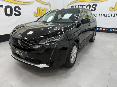 Usado Peugeot 3008 Active 130 CV (95 kW) 2022 Negro SUV