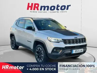 Käytetty Jeep Compass Trailhawk 240 HP (176 kW) 2022 Harmaa Katumaasturi