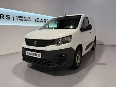 Usado Peugeot Partner S 102 CV (75 kW) 2021 Blanco Monovolumen