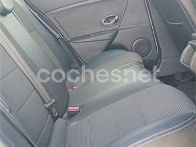 Gris / plata Usado 2013 Renault Mégane Dynamique Berlina | 4000 € (Super precio)