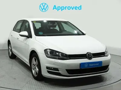 Usado VW Golf VII Advance 122 CV (89 kW) 2014 Blanco Utilitario