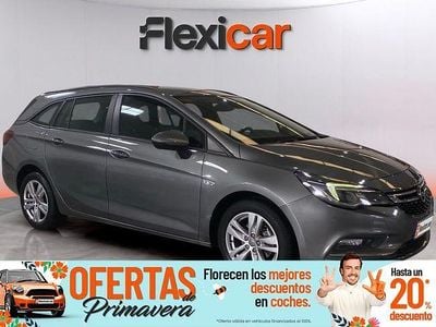 Usado Opel Astra Innovation 150 CV (110 kW) 2019 Gris Familiar