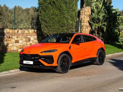 Usado Lamborghini Urus 801 CV (589 kW) 2025 Naranja SUV