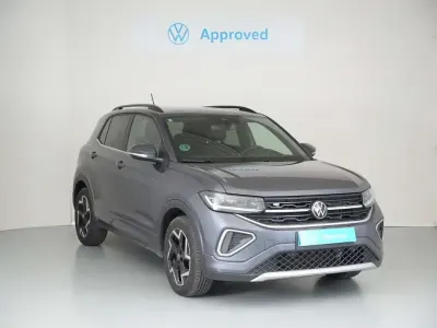 Usado VW T-Cross R-line 116 CV (85 kW) 2025 Gris SUV