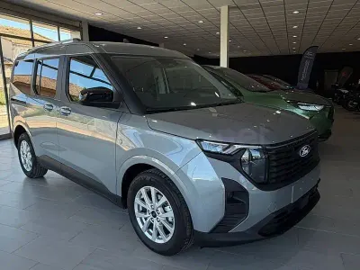 Begagnad Ford Tourneo Courier