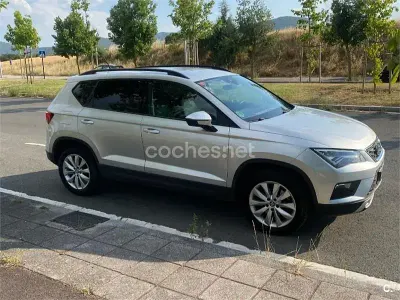 Usado Seat Ateca Ecomotive 115 CV (84 kW) 2016 Gris / plata SUV