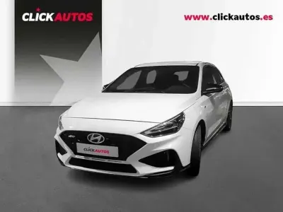 Brugt Hyundai i30 N Line 101 HK (74 kW) 2024 Hvid Hatchback