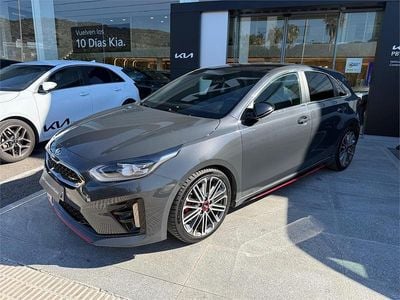 Usado Kia Ceed GT GT 204 CV (150 kW) 2021 Gris Berlina