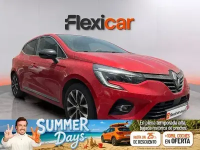 Usado Renault Clio Techno 140 CV (102 kW) 2023 Rojo Utilitario