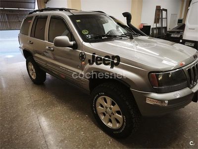 Käytetty Jeep Grand Cherokee Limited 220 HP (161 kW) 2002 Harmaa Katumaasturi