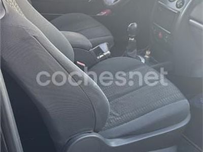 Usado Renault Mégane II Dynamique 85 CV (62 kW) 2006 Negro Berlina