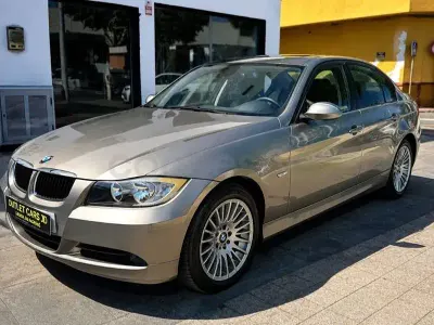 Usado BMW 320 Comfort Edition 170 CV (125 kW) 2008 Beige Berlina
