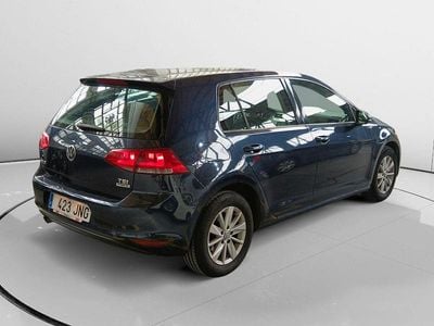 Usado VW Golf VII Edition 110 CV (80 kW) 2016 Azul Berlina