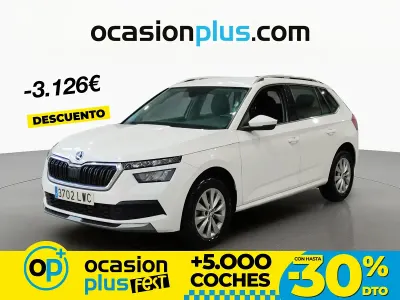 Usado Skoda Kamiq Ambition 110 CV (80 kW) 2022 Blanco SUV
