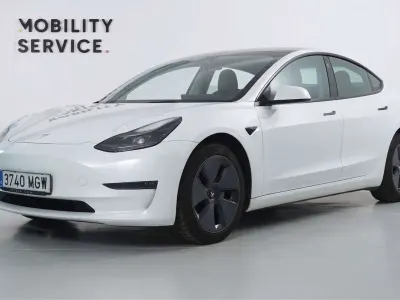 Usado Tesla Model 3 RWD 208 kW (283 CV) 2023 Blanco Berlina