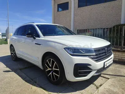 Usado VW Touareg 286 CV (210 kW) 2022 Blanco SUV
