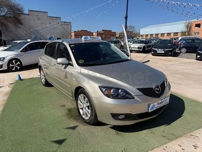 Usado Mazda 3 Active 109 CV (80 kW) 2008 Beige Berlina