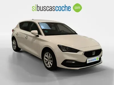 Usado Seat Leon Style 115 CV (84 kW) 2025 Blanco