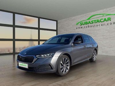 Usado Skoda Octavia Ambition 150 CV (110 kW) 2022 Gris Familiar