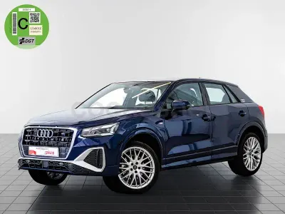 Usado Audi Q2 116 CV (85 kW) 2024 Azul SUV