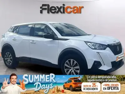 Usado Peugeot 2008 Active 110 CV (80 kW) 2022 Blanco SUV