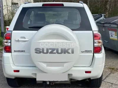 Begagnad Suzuki Grand Vitara 106 HK (77 kW) 2008 Vit SUV