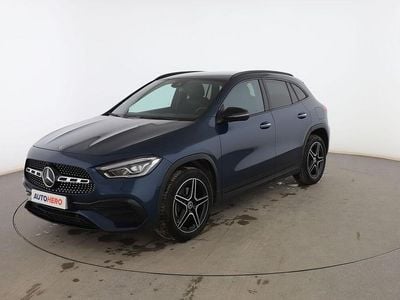 Usado Mercedes GLA250 AMG line 218 CV (160 kW) 2022 Azul SUV
