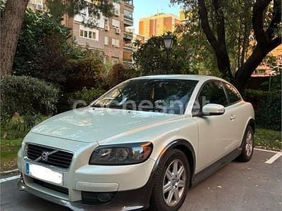 Gris / plata Usado 2006 Volvo C30 Momentum Utilitario | 5250 € (Caro)