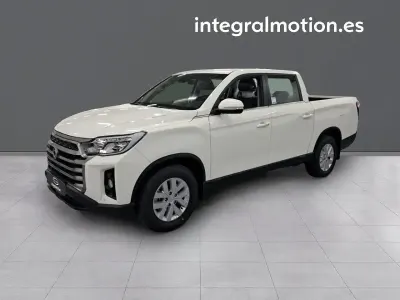 Nuevo SsangYong Musso 202 CV (148 kW) 2025 Blanco Berlina