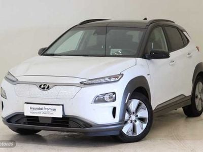 Chalk white/phantom black Usado 2020 Hyundai Kona Style SUV | 22.900 € (Caro)