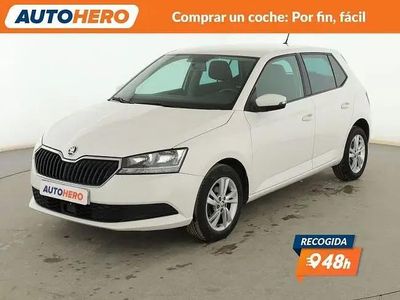 Usado Skoda Fabia Ambition 60 HP (44 kW) 2020 Branco Citadino