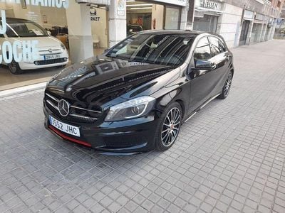 Usado Mercedes A200 AMG line 136 CV (100 kW) 2015 Negro Berlina