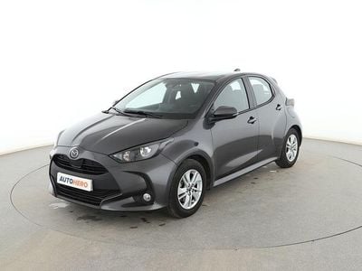 Usado Mazda 2 116 CV (85 kW) 2023 Gris Utilitario