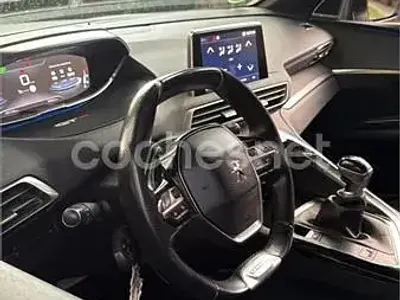 Usado Peugeot 3008 GT-line 130 CV (95 kW) 2018 Blanco SUV