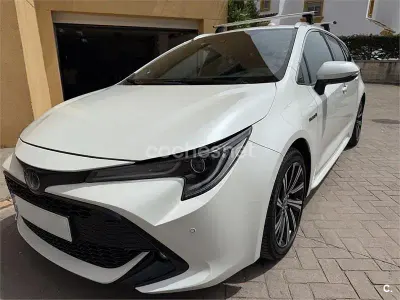 Usado Toyota Corolla Sport 180 CV (132 kW) 2021 Blanco Familiar
