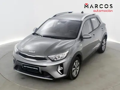 Usado Kia Stonic 100 CV (73 kW) 2025 SUV