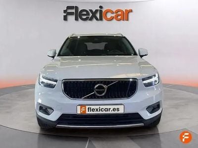 Usado Volvo XC40 Momentum 150 HP (110 kW) 2020 Branco SUV