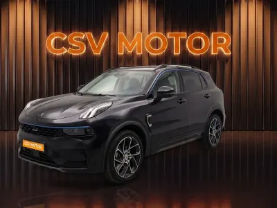 Usado Lynk & Co 01 261 CV (191 kW) 2023 Negro SUV