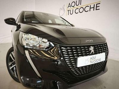 Usado Peugeot 208 Allure 102 CV (75 kW) 2023 Negro Utilitario