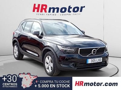 Negro Usado 2022 Volvo XC40 Momentum SUV | 27.990 € (Precio justo)