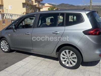 Usado Opel Zafira Tourer Excellence 140 CV (102 kW) 2016 Gris / plata Monovolumen