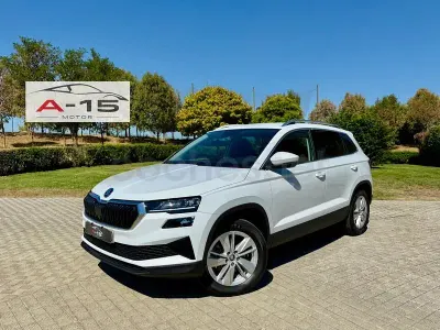 Nuevo Skoda Karoq Selection 150 CV (110 kW) 2025 Blanco SUV