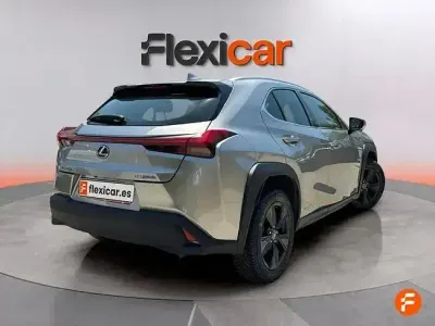 Usado Lexus UX Business Edition 184 CV (135 kW) 2021 Gris SUV
